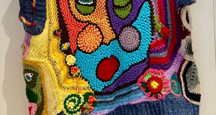 Crochet Art for school&groups