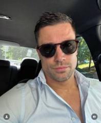 Jonh James