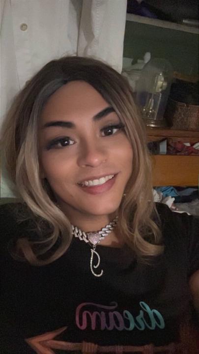 Tory Navarro
