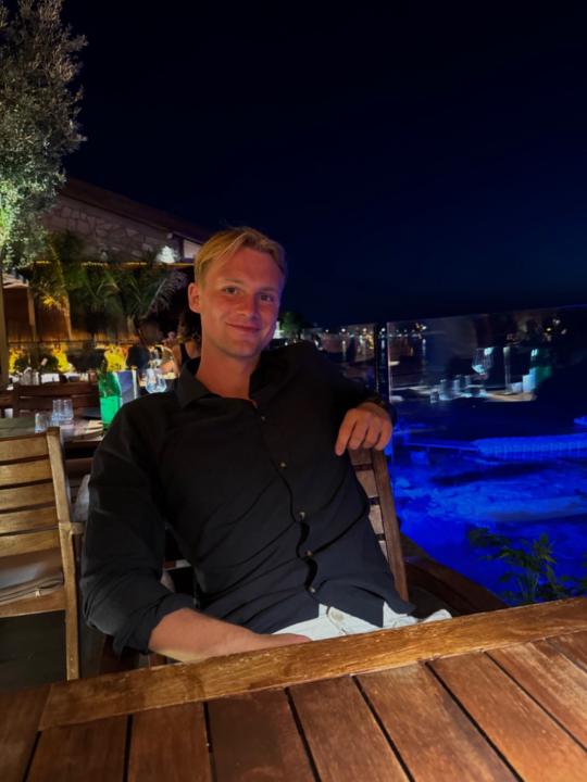 Tristan Hesthag Åteigen