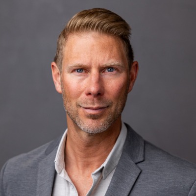 Derick Snell