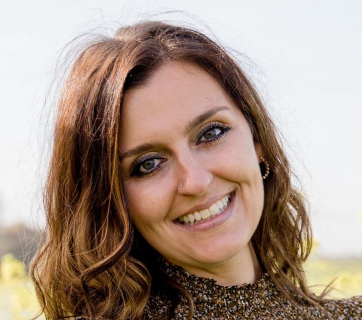 Yvonne Volz