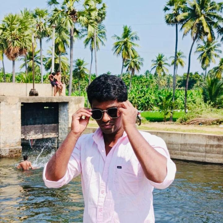 Aravindraj D