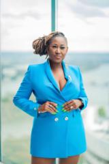 Dionnie Wynter Pfunde