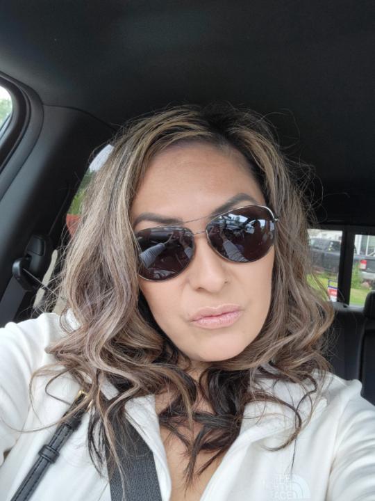 Claudia Bob