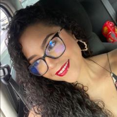 Dafne Dixon Flores