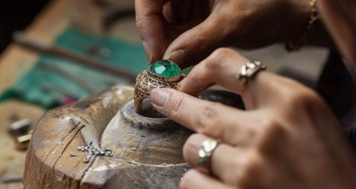 Professional Jewelry Academy