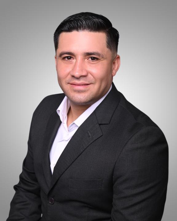 Johnny Lara