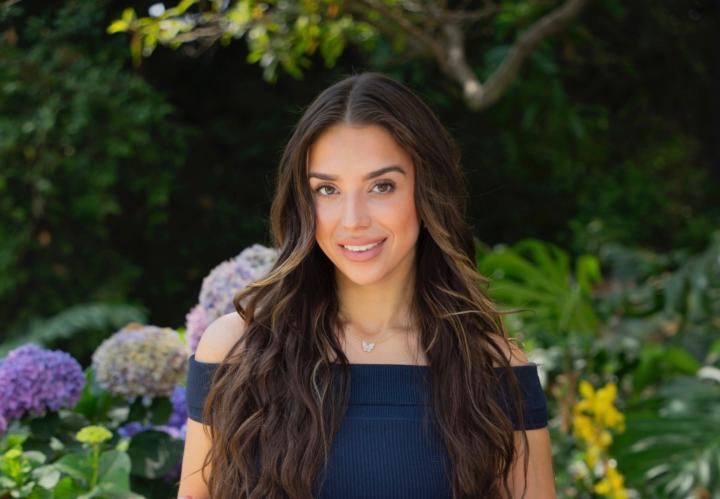 Isabela Marie