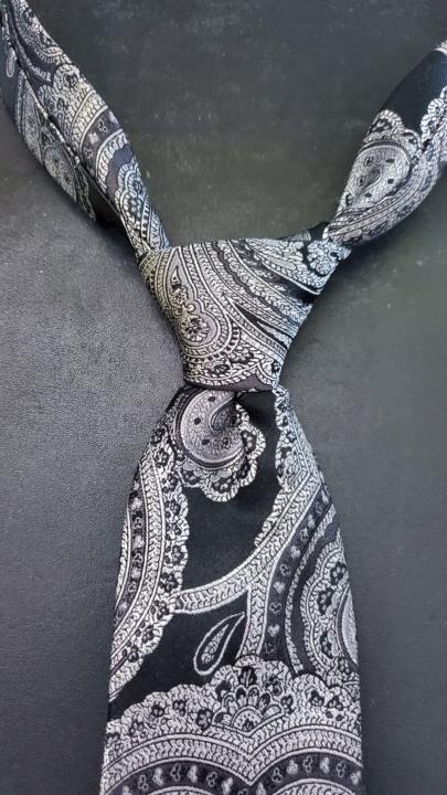 What tie knot is this?