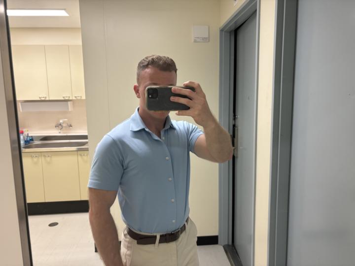 Short sleeve dress shirt