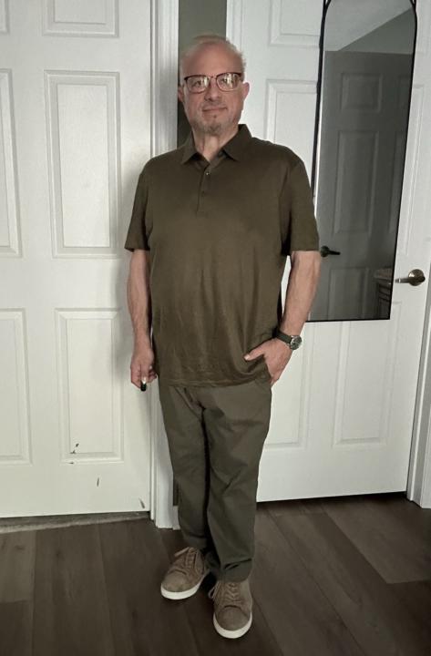 OOTD monochrome elevated business casual. 
