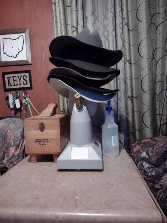 Cowboy hat clean/steam/shape and boots