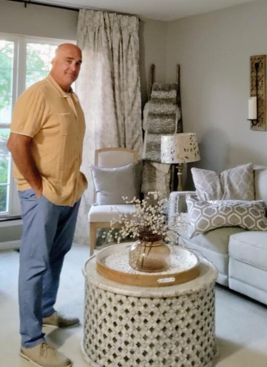 Today's outfit: AI  analysis, rating  & suggestions for improvement