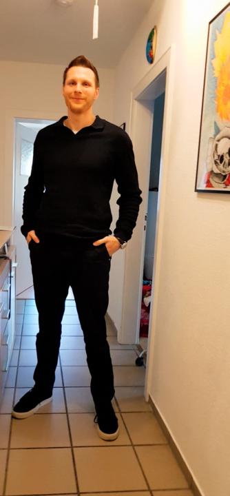 Monochrome navy OOTD 💙