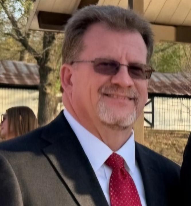 Let's Push Raymond Reeves to Level 9! 