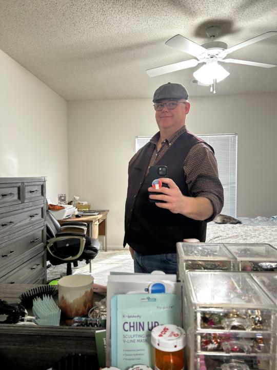 Should I wear the hat or not for a lunch meeting?