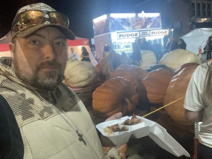 Pumpkin festival weigh ins