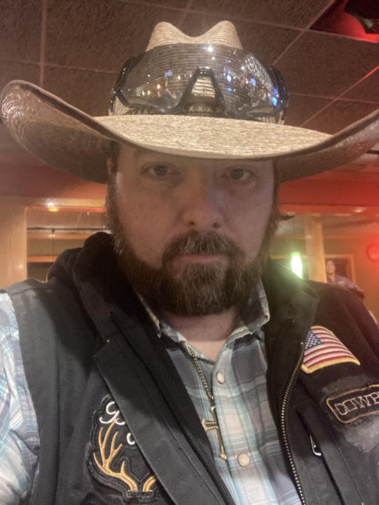 Applebees for dinner/new watch