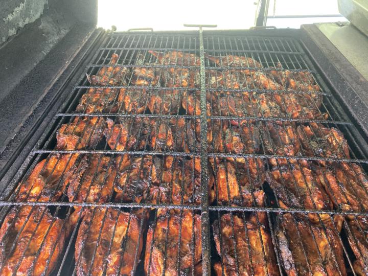 BBQ PITT BOSSN