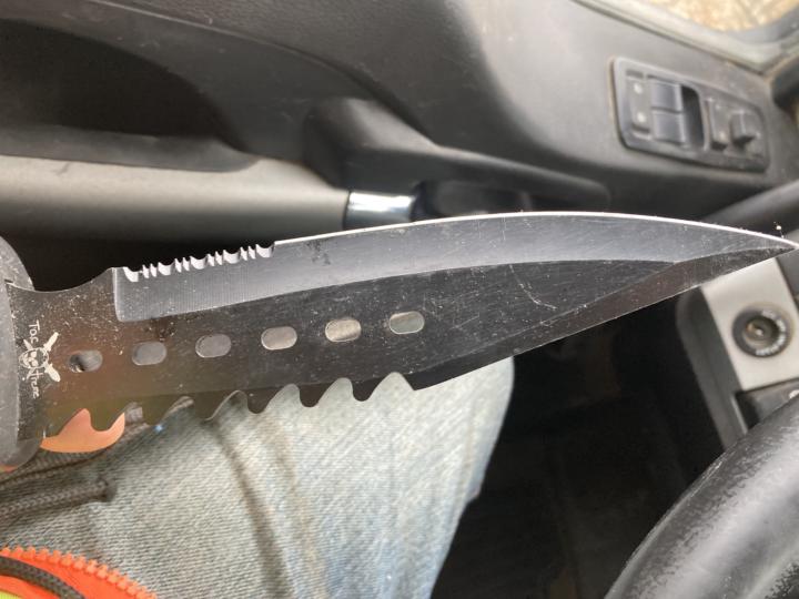 Everyday carry knife 