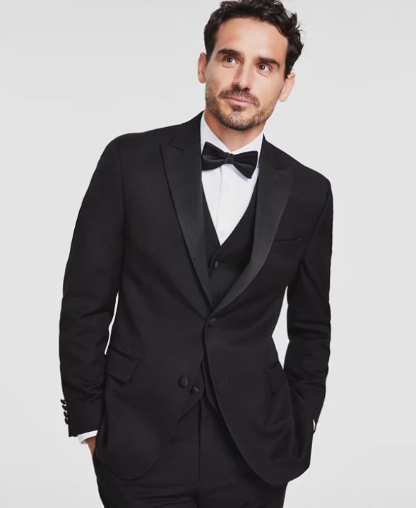 Need advice on suit color