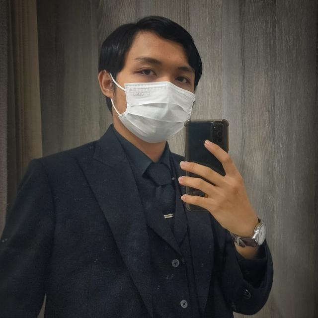 Feeling Like A Million Bucks
