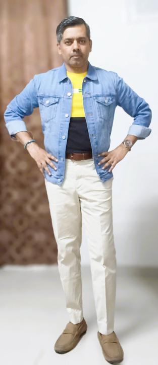 Evening hustle: casual with a dose of flair (and fun!)