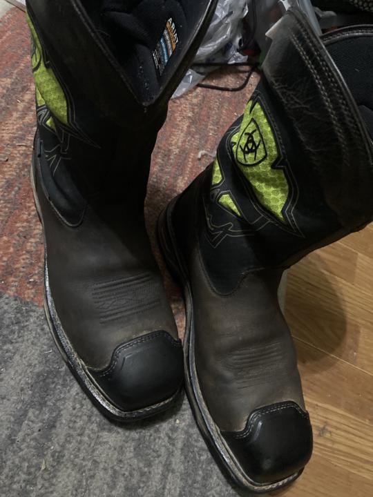 Cleaning up my ariat boots