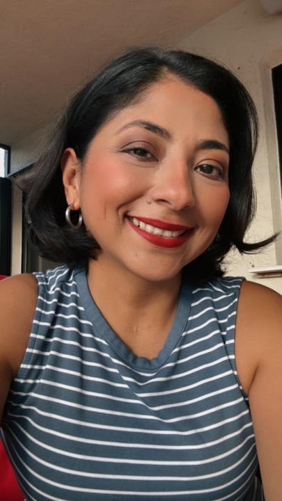 Claudia Barcelata-Sofia