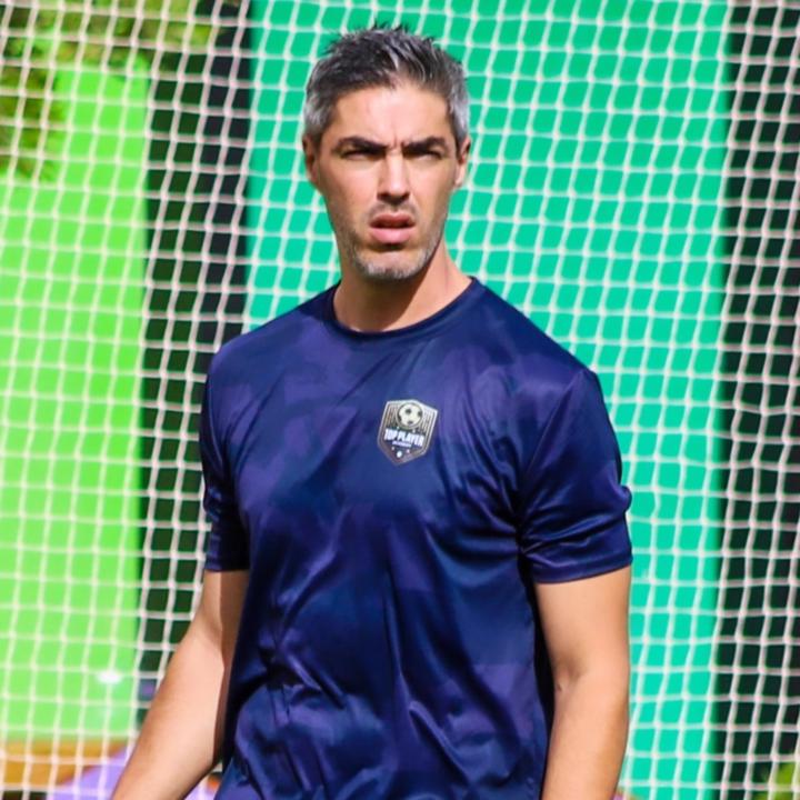 Óscar López