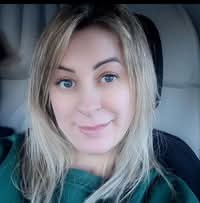 Larisa Mandache