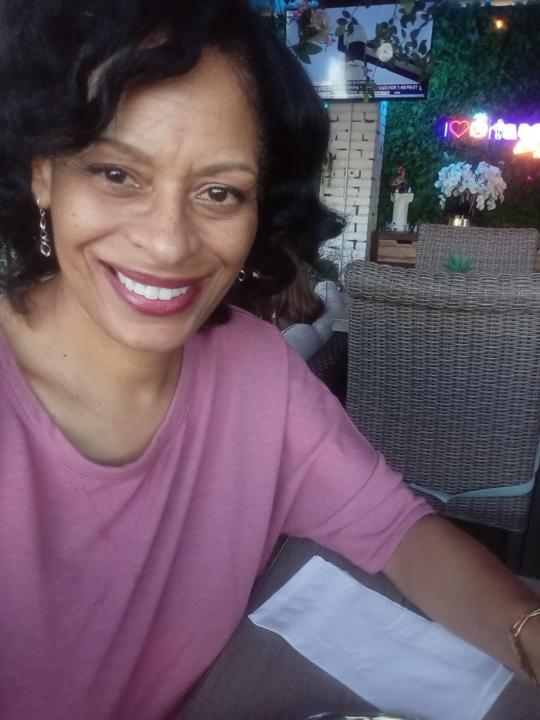 Lenora Saffell