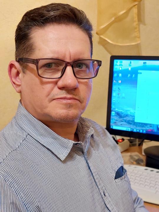 Леонид Гроз