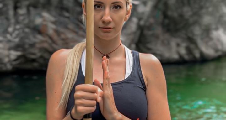 Lady in Shaolin Circle