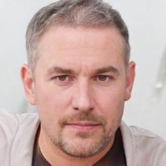 Paul Thomas