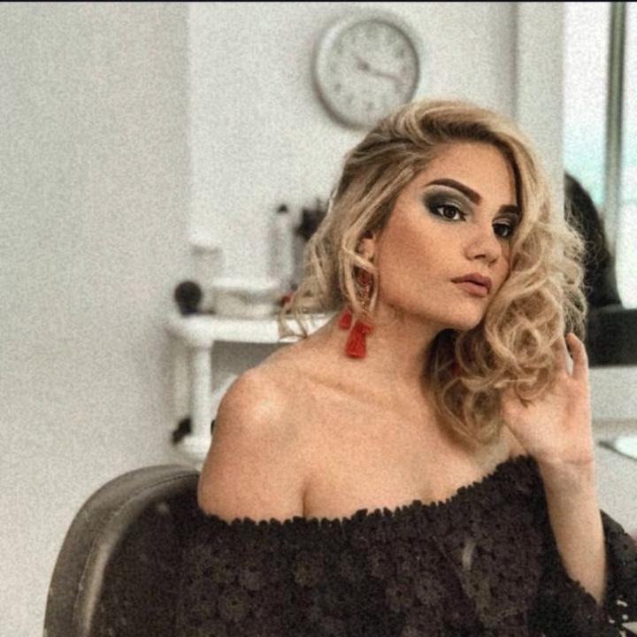 Valeria Pomares