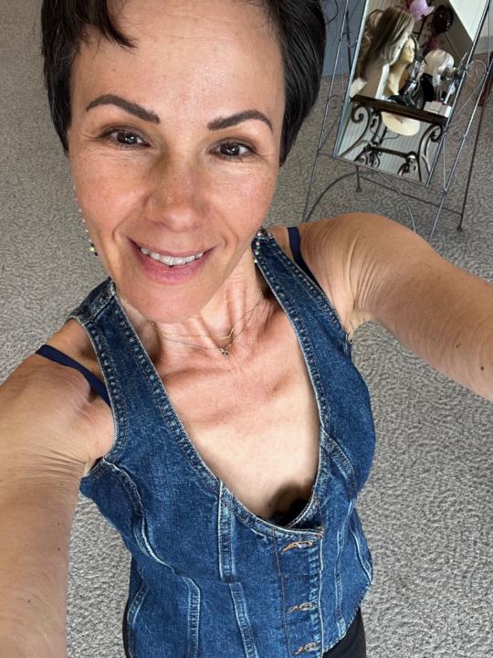 Shana Sturtz
