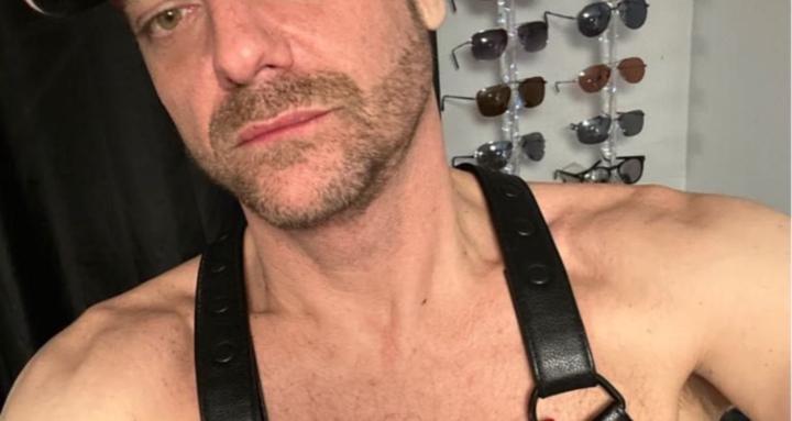 Rob’s Raw Hookups & Rings.
