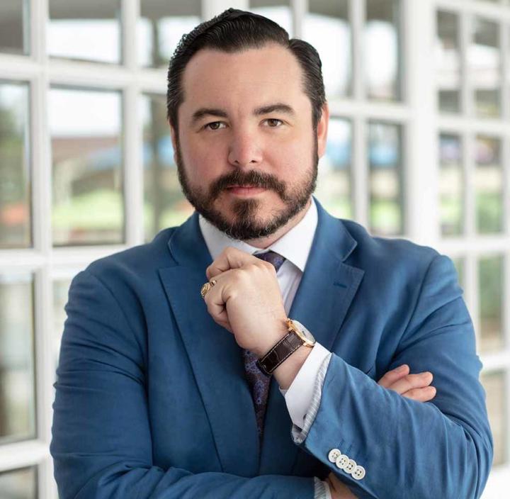 Dr. Christopher Taylor