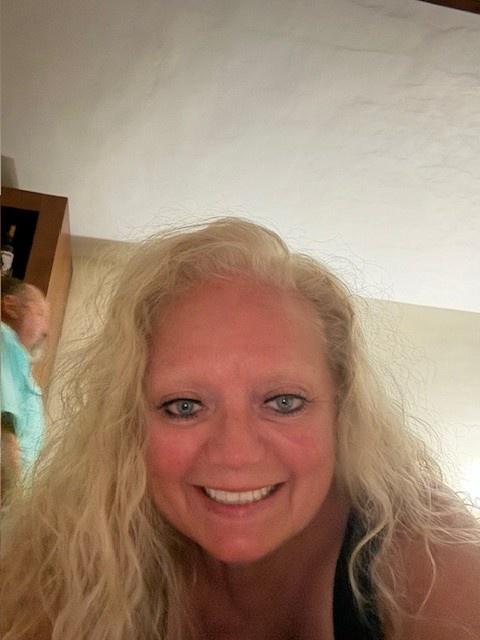 Betty Dollins