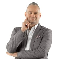 Daniel Daniel Buchholz