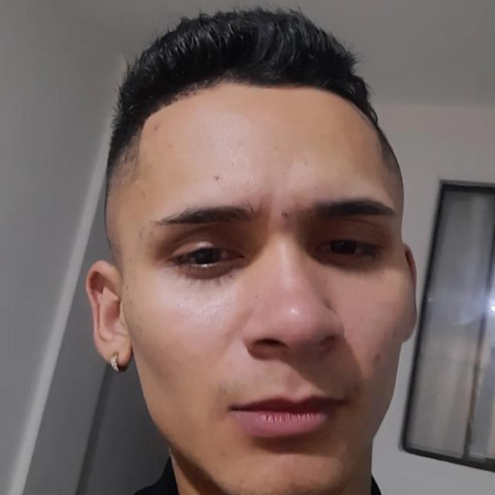 Alejandro Valencia