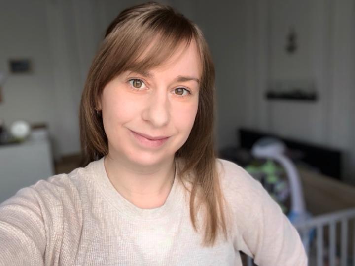 Laura K.