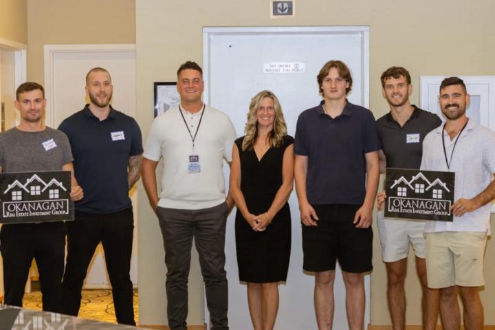 Julie H Diva Street Smart Diva