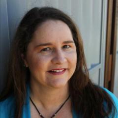 Suzanne Robertson