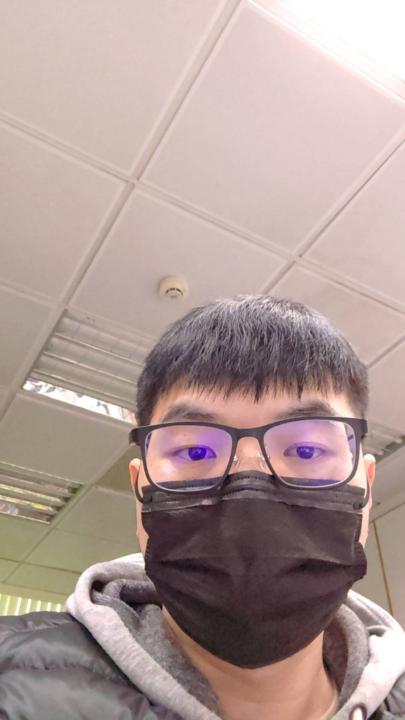 林 先生