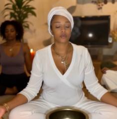 Iyawo Egunkanyiṣola Oyatalade