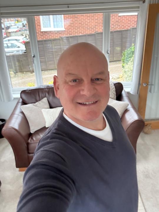 Simon Bull