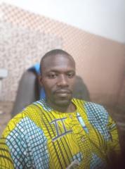 Elékoumou Léger Lawson